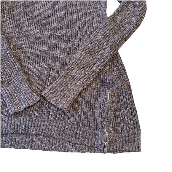 American Eagle Women’s Cold Shoulder Brown Knit Sweater Zipper Detailing Sz SM - Picture 4 of 8